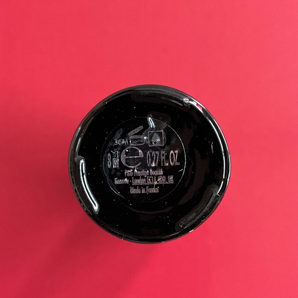 Gucci Guilty Eau de Toilette For Women and Guilty for Men. Travel Sprays - Picture 5 of 8